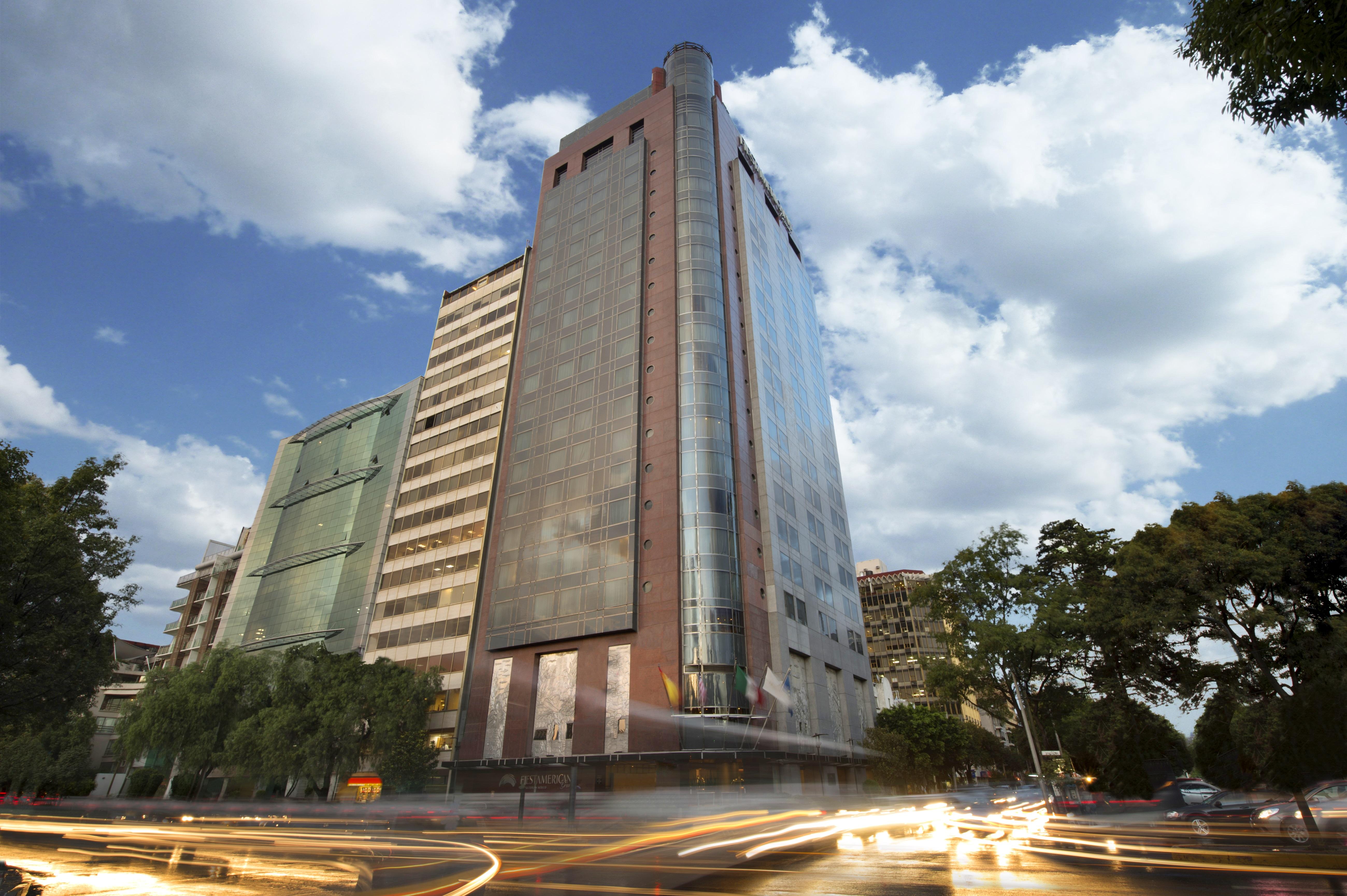 ホテル グランド フィエスタ アメリカーナ チャプルテペック メキシコシティ エクステリア 写真